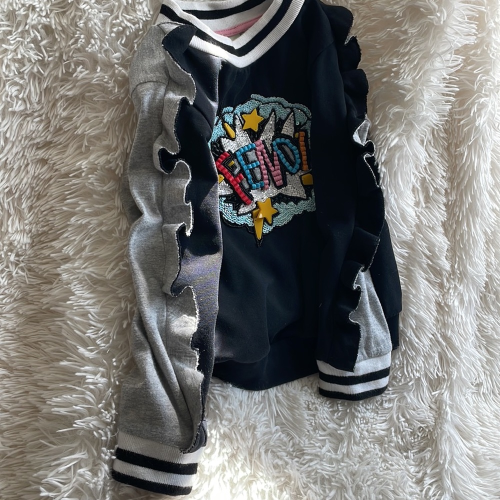 Fendi long sleeve top toddler size 4 - Picture 6 of 9